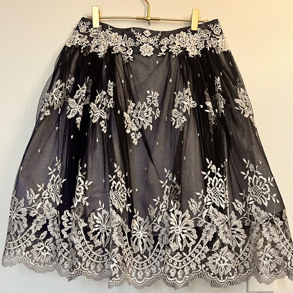 Bayron Lars beauty Mark  mid Skirt